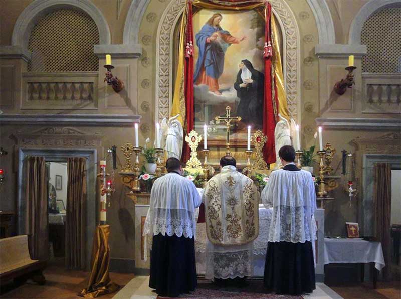 Decemberben adják át az olaszországi Tolentinó templomát