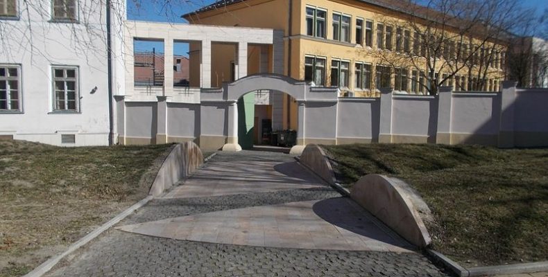 Negyedmilliárd forintot fordítottak Kalocsán szociális városrehabilitációra